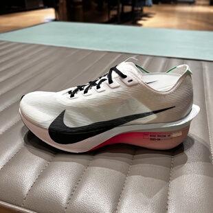 Nike耐克女子ZOOMX VAPORFLY 4缓震回弹公路竞速跑步鞋HF6412-101