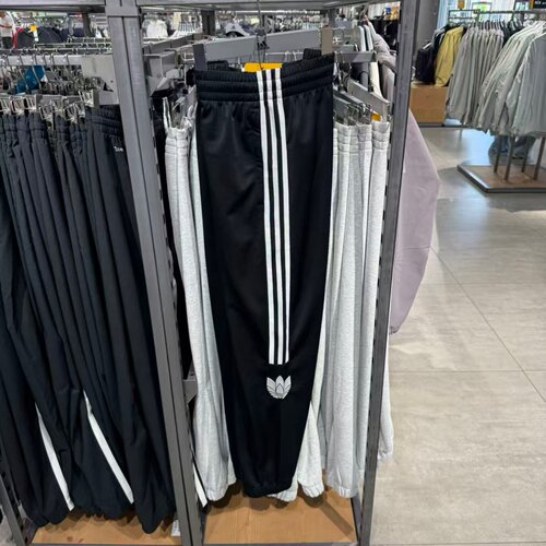 Adidas阿迪达斯三叶草男女秋季新款复古束脚运动休闲长裤 JL8401