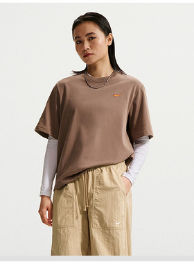 NIKE耐克女子T恤夏季新款背部图案休闲宽松短袖针织衫IR7589-214
