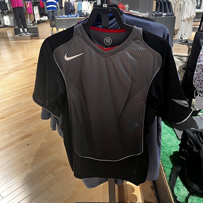 NIKE耐克25夏新款男子运动休闲舒适透气足球短袖球衣 HV1179-010