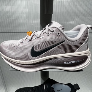 Nike/耐克VOMERO 18女款粉红色百搭运动休闲低帮跑步鞋HM6804-607