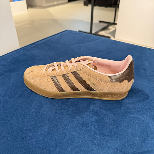 Adidas阿迪达斯三叶草德训鞋男女新款低帮复古运动T头板鞋 JR8028