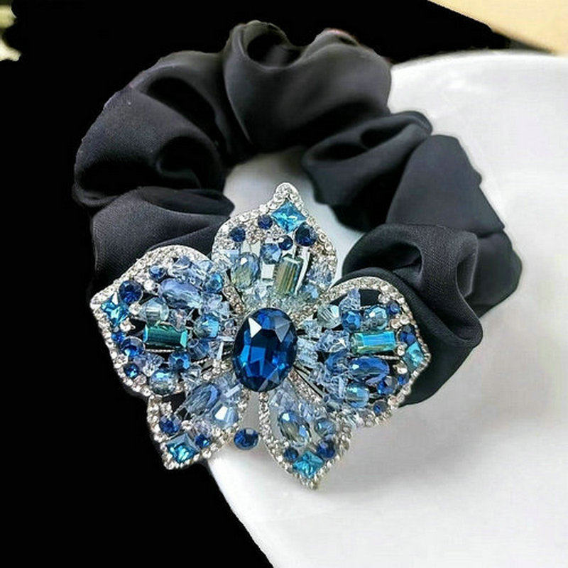 小狐狸新款饰品重工水晶镶钻高级合金花朵蓝色肠圈粗皮筋气质百搭
