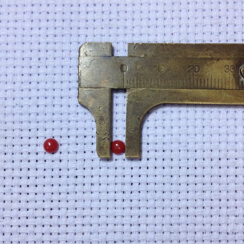 专业生产各种shanhu包珠裸石戒面4mm红宝石