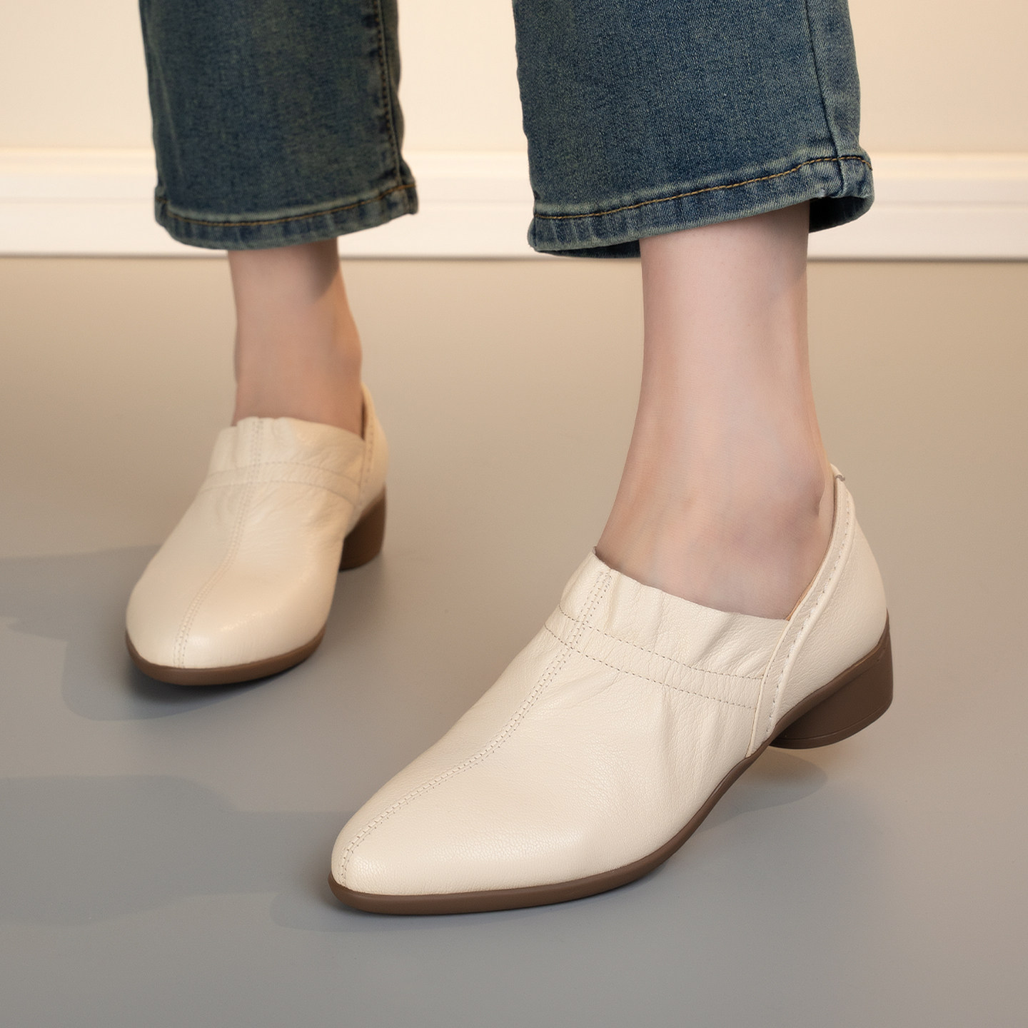 头层羊皮深口单鞋英伦时尚复古风百搭潮流通勤鞋圆头简约胶粘鞋,女鞋,深口单鞋,淘宝优惠券,粉丝福利购,淘宝优惠卷