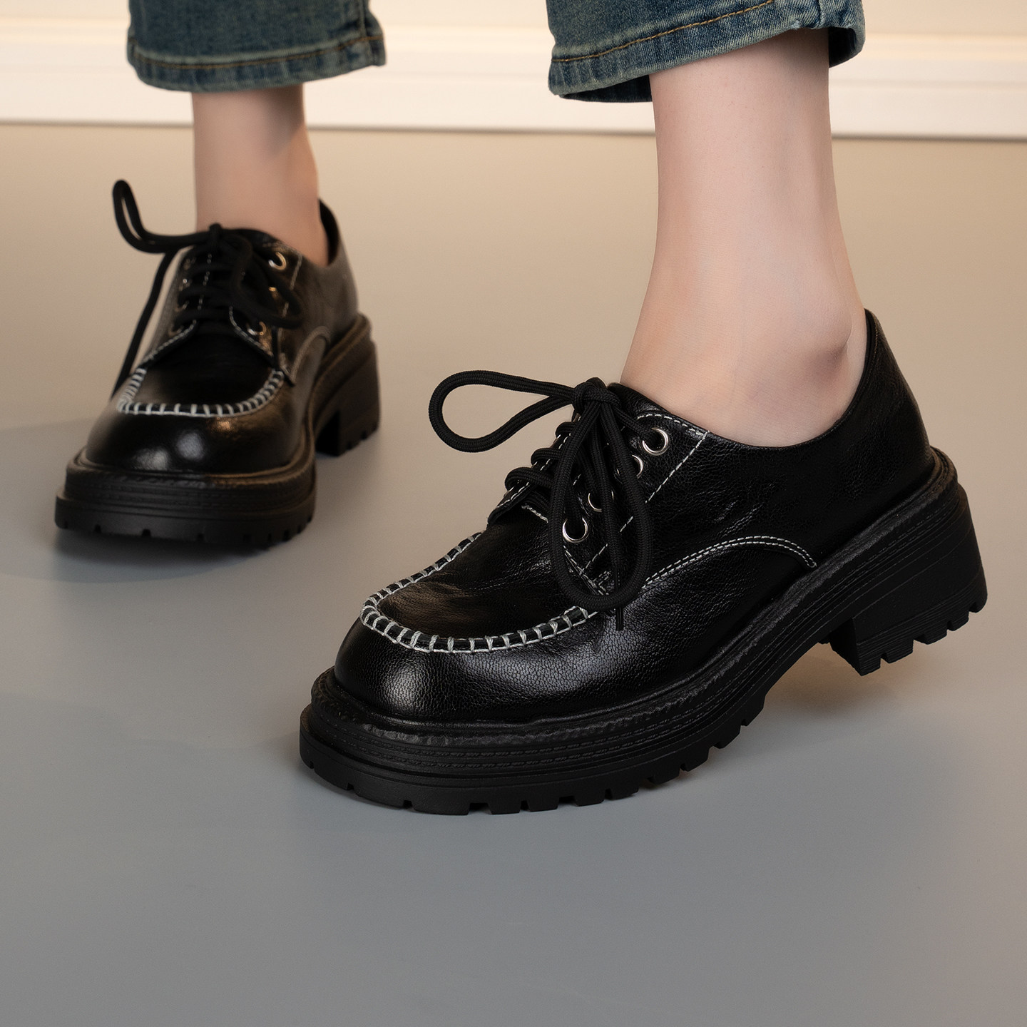 休闲时尚复古英伦风黑色厚底系带深口单鞋女真皮圆头中跟小皮鞋,女鞋,深口单鞋,淘宝优惠券,粉丝福利购,淘宝优惠卷