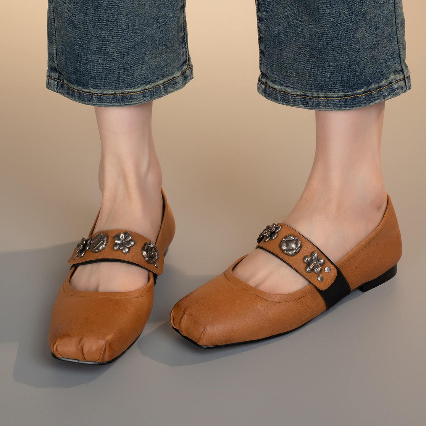 法式复古风方头玛丽珍鞋女真皮一字扣平底浅口单鞋软底一脚蹬铆钉,女鞋,浅口单鞋,淘宝优惠券,粉丝福利购,淘宝优惠卷