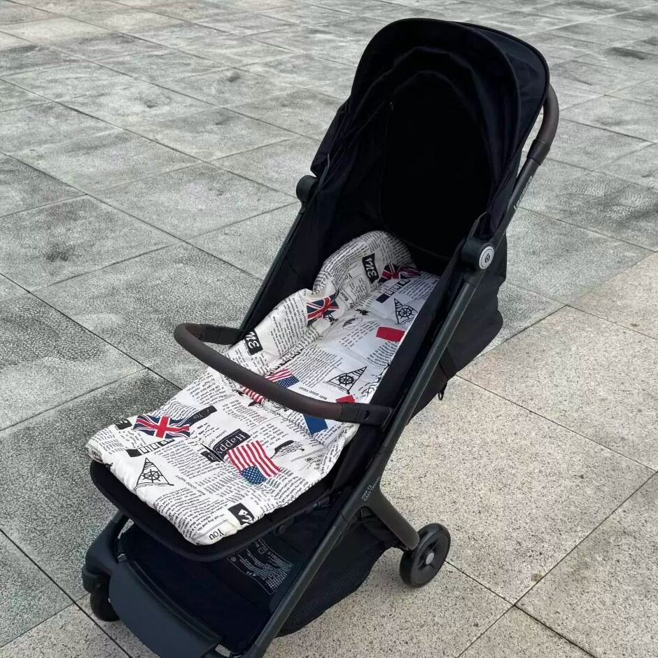 轻便婴儿车通用加长加厚防寒坐垫图片