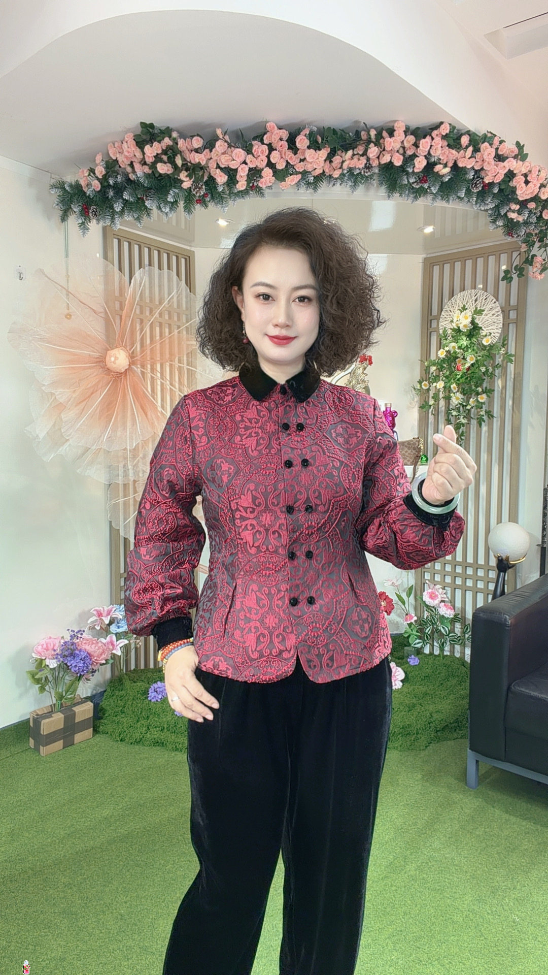 X6223秋季新款时尚修身显瘦双排扣立体人丝提花拼丝绒翻领衬衫女