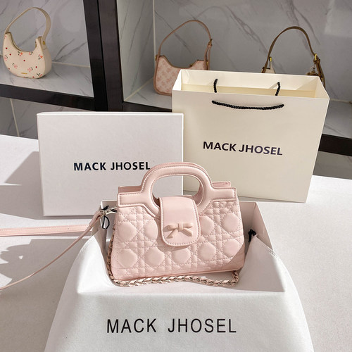 MACKJHOSEL小众设计菱格戴妃包