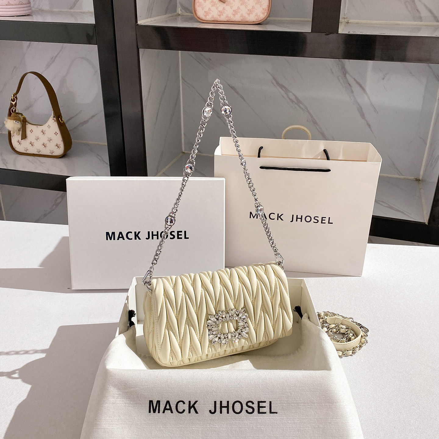 MackJhosel法式褶皱小方包包女士2025新款高级感链条腋下包单肩包,箱包皮具/热销女包/男包,水桶包,淘宝优惠券,粉丝福利购,淘宝优惠卷