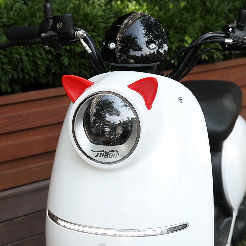 电动车贴纸车头猫耳朵头盔装饰可爱电瓶车耳朵改造小配件卡通贴画