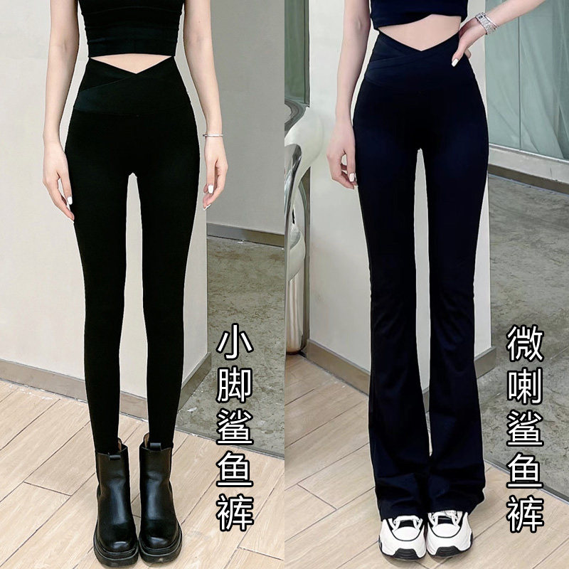 卡卡女装官方旗舰交叉微喇鲨鱼裤