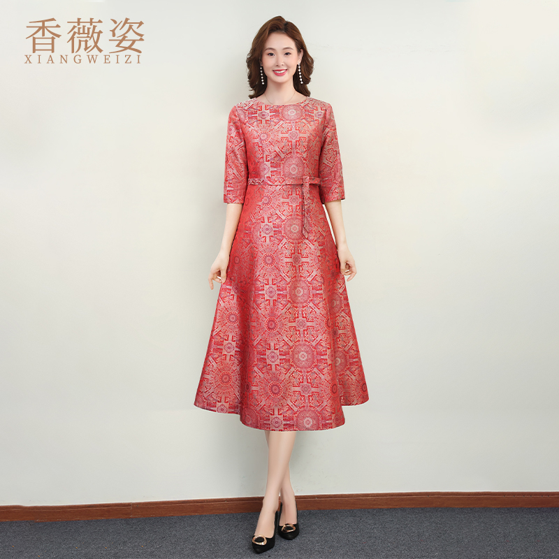 宋錦紅色連衣裙2025新款女夏季高級喜媽媽婚宴禮服高端喜婆婆裙子