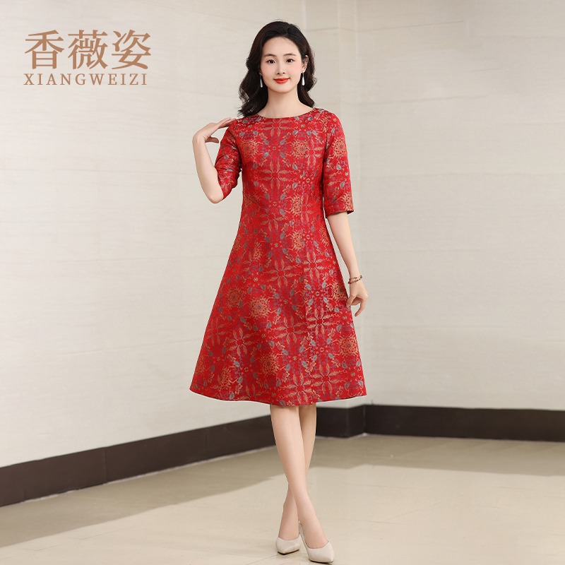 宋锦新中式连衣裙2025女夏红色高端精致订婚礼服夏季妈妈婚宴裙子
