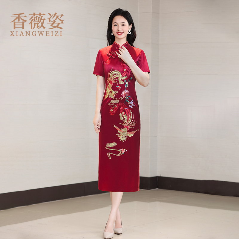 夏季红色旗袍女新中式2025新款高端大气上档次妈妈婚宴订婚礼服裙