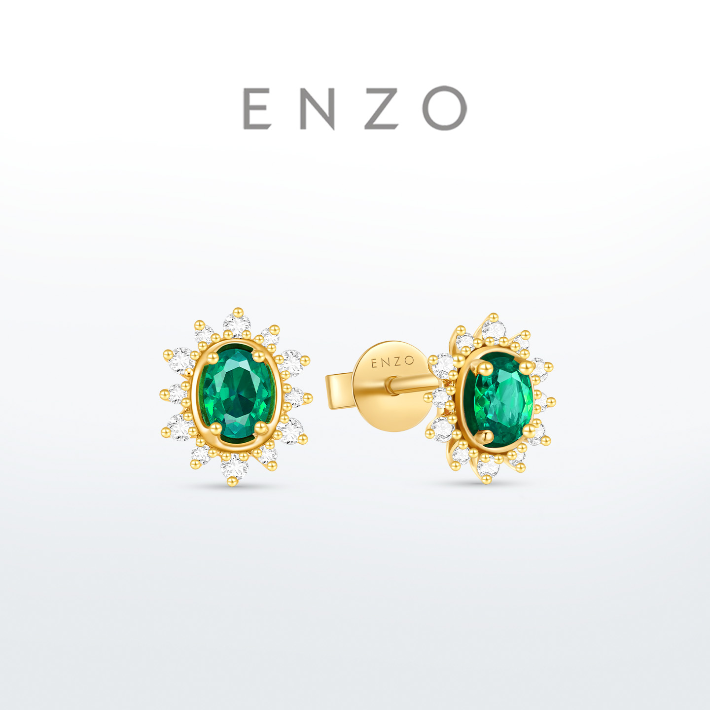 周大福ENZO18K金祖母绿钻石耳钉