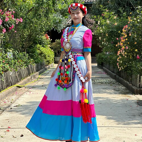 曹曹同款傈僳族服装 私人高端定制 民族服装服饰配饰批发正品