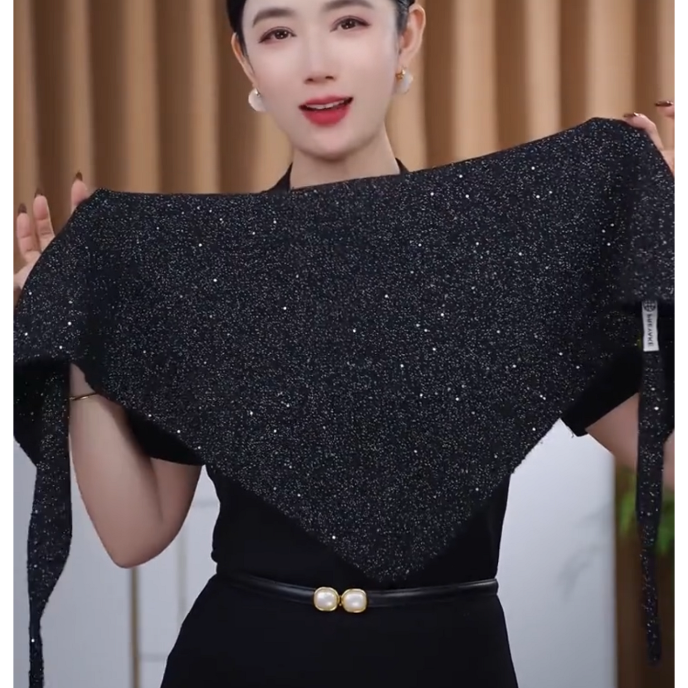 2025韩版秋冬新款针织亮片三角巾披肩围脖腰巾时尚百搭多功能围巾,服饰配件/皮带/帽子/围巾,围巾/丝巾/披肩,淘宝优惠券,粉丝福利购,淘宝优惠卷