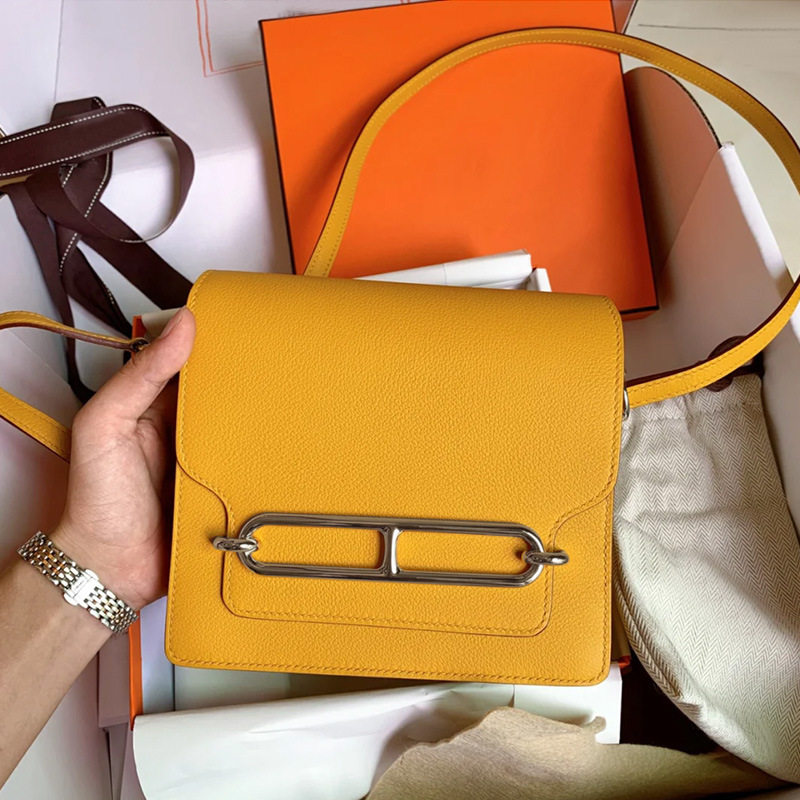 2025明星同款猪鼻子包豆腐包空姐包牛皮女士包小包单肩斜挎小方包