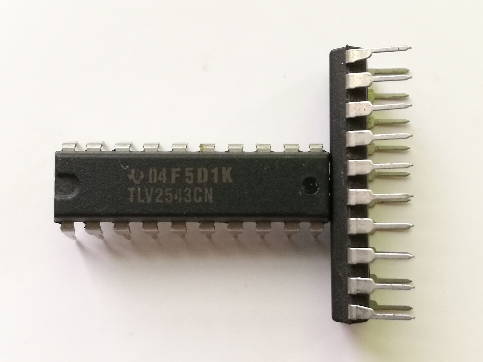 TLV2543CN TLC2543CN..