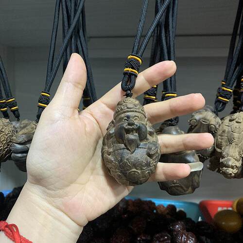 香黑柿木雕貔貅人物葫芦龙龟福袋吊坠汽车挂件木质文玩手把件茶