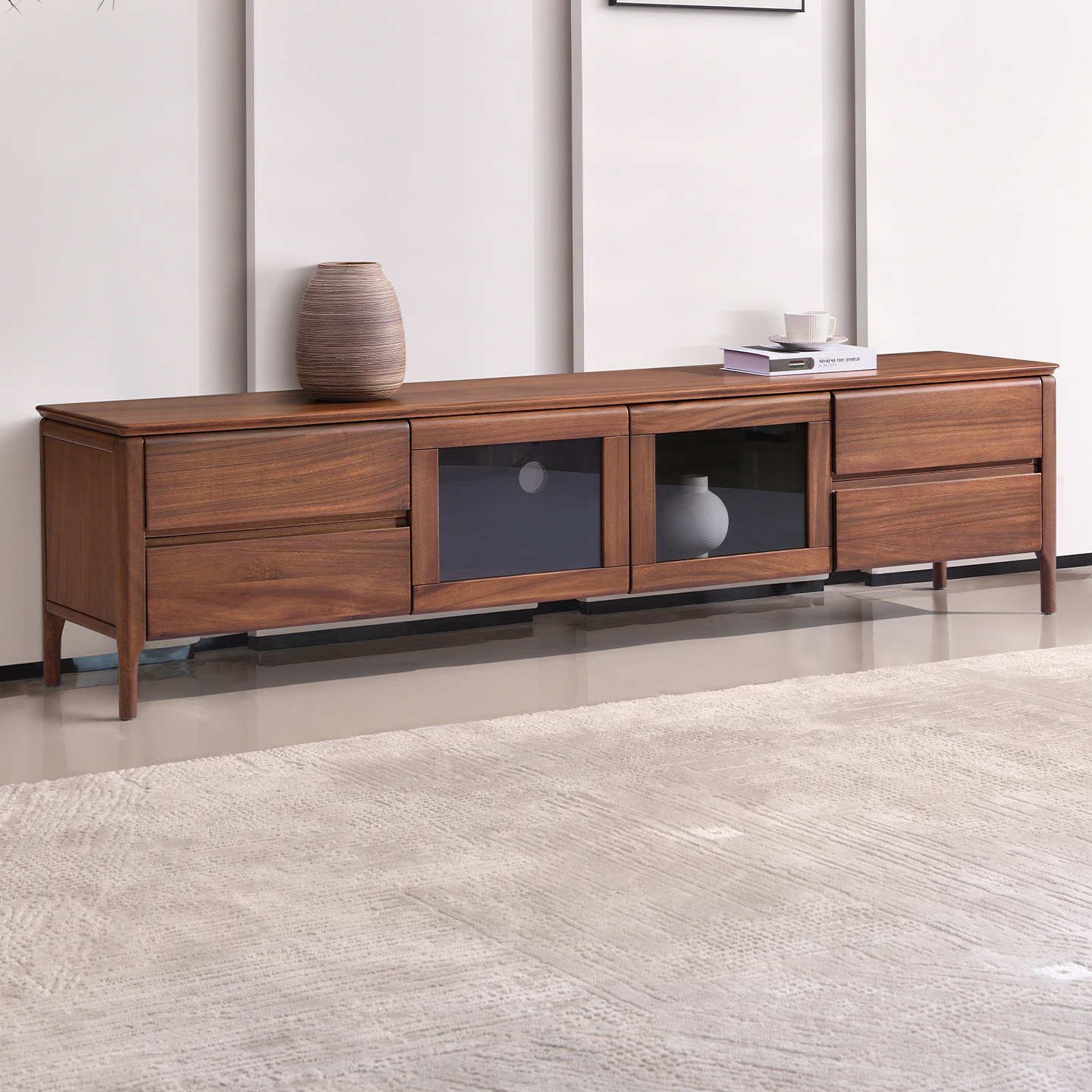 全实木电视柜客厅家用现代简约核桃木收纳储物柜一体2026新款