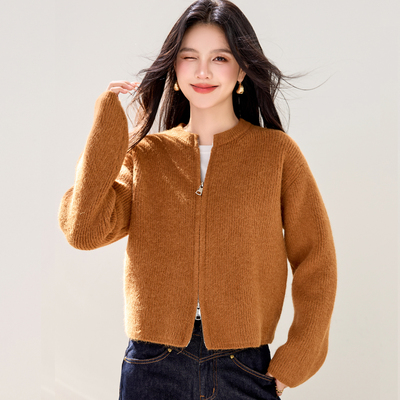 巨好看的短款毛衣外套加厚小个子