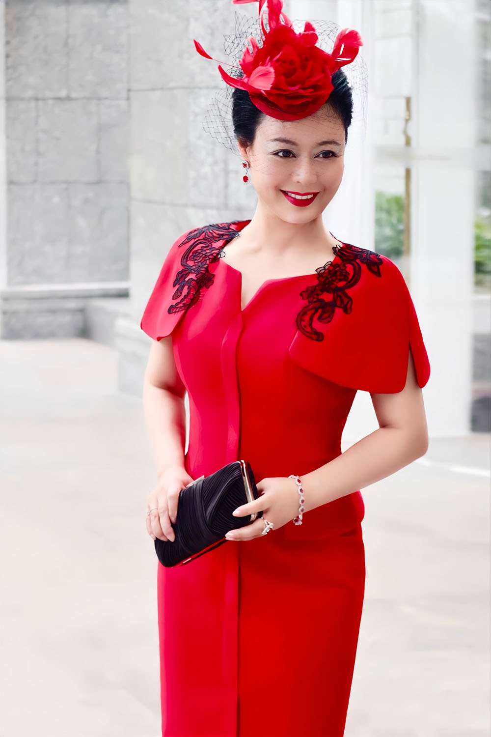 正红色披肩袖连衣裙婚礼妈妈装礼服旗袍上海明星设计师高端定制