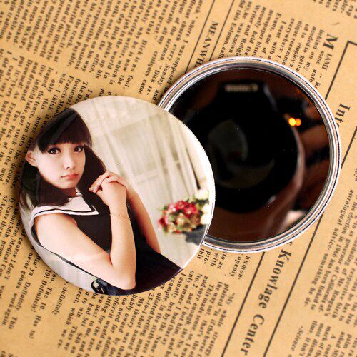 CREATIVE BADGE CUSTOM MIRROR BADGE 3 SPECIFICATIONS CLOTHING ACCESSORIES 1 START DIY CREATIVE GIFTS