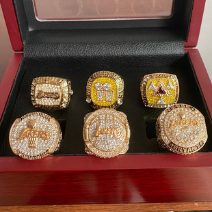 2016年洛杉矶湖人科比退役总冠军颁发戒指2021年湖人队詹姆斯指环