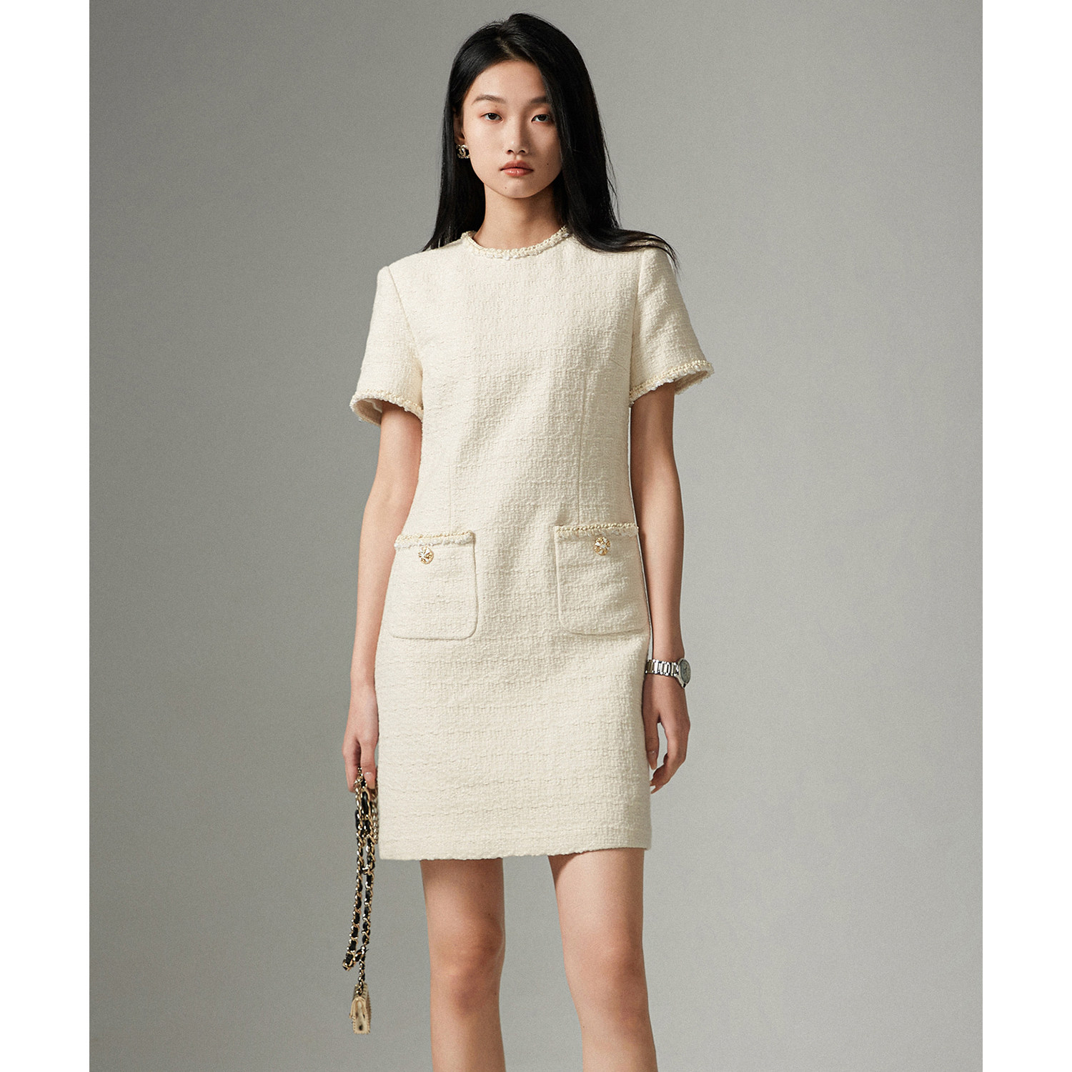 日本进口剑杆机织棉麻竹节纱 经典小香收腰遮胯短袖连衣裙