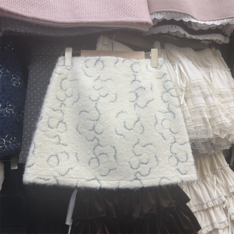 半身裙女减龄百搭显瘦a字短裙