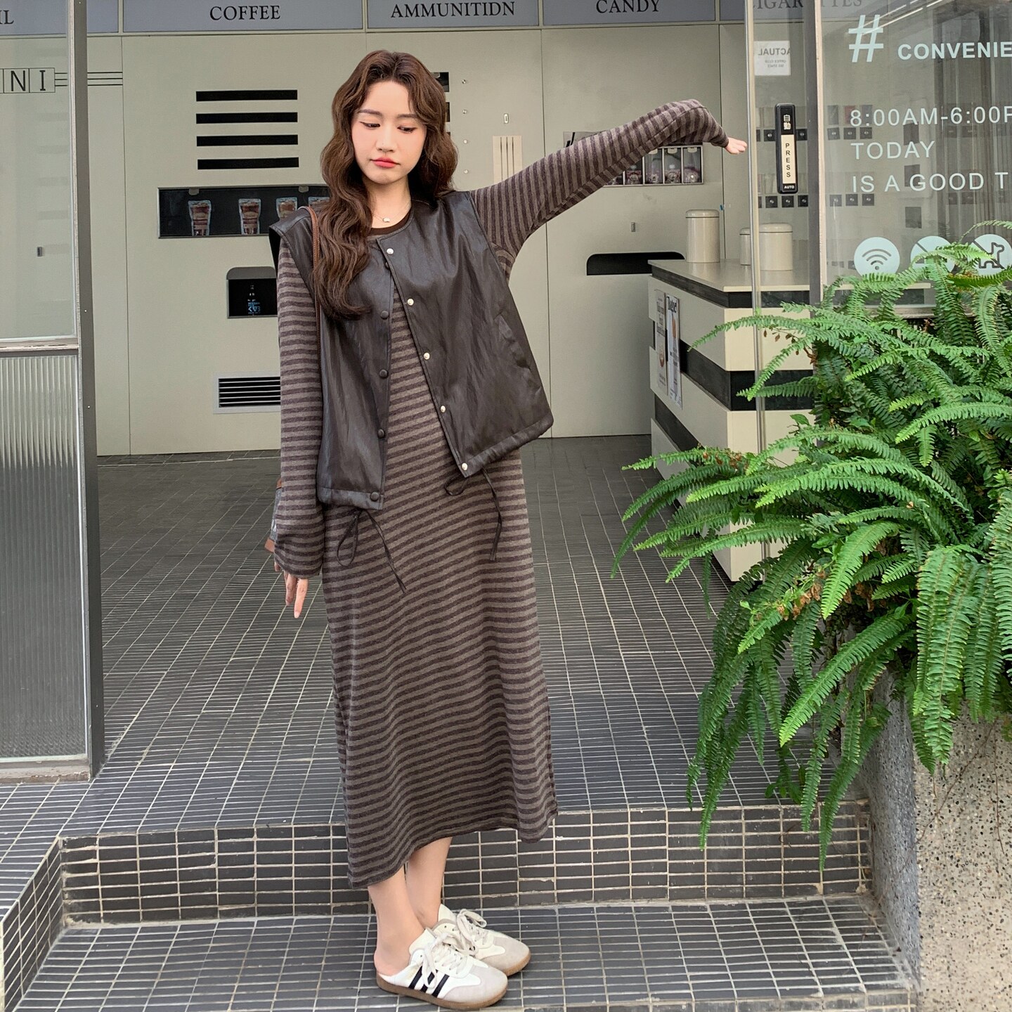 现货马甲+条纹长袖裙套装297-1699-P155-K218，女装套装/套裙，艾艾淮淮