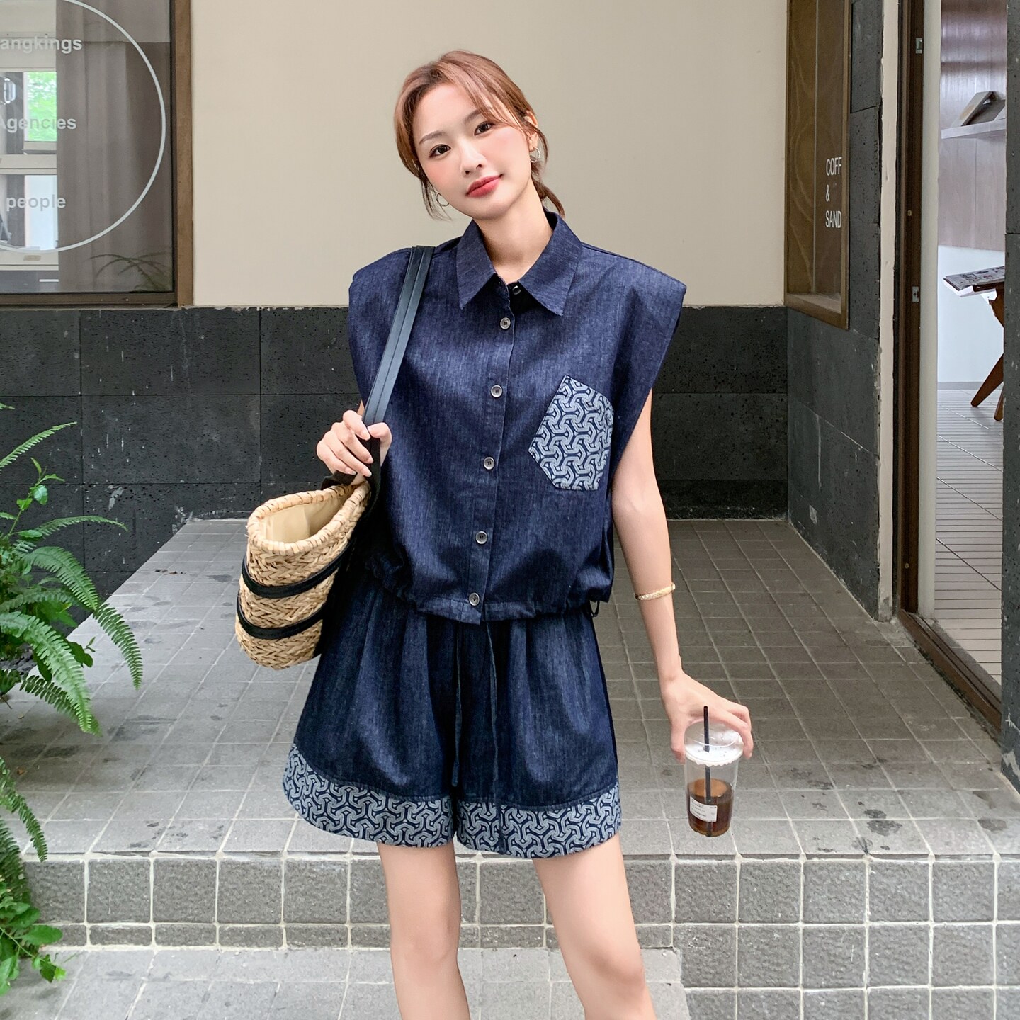 高级小众穿搭度假风薄款牛仔无袖套装女夏超火好看减龄短裤两件套,女装套装/套裙,艾艾淮淮