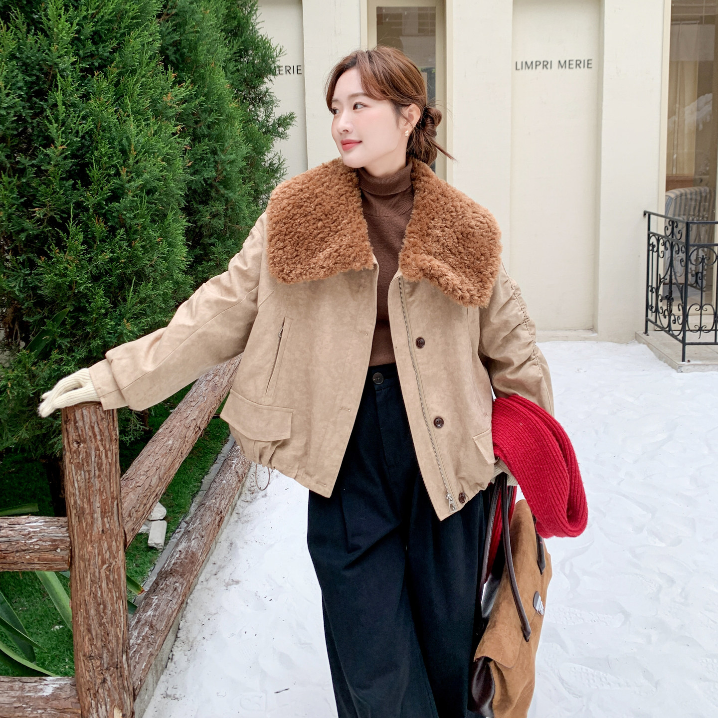 【新款】90绒现货羊羔毛拼接羽绒服297-1895-P265-K398,女装短外套,艾艾淮淮