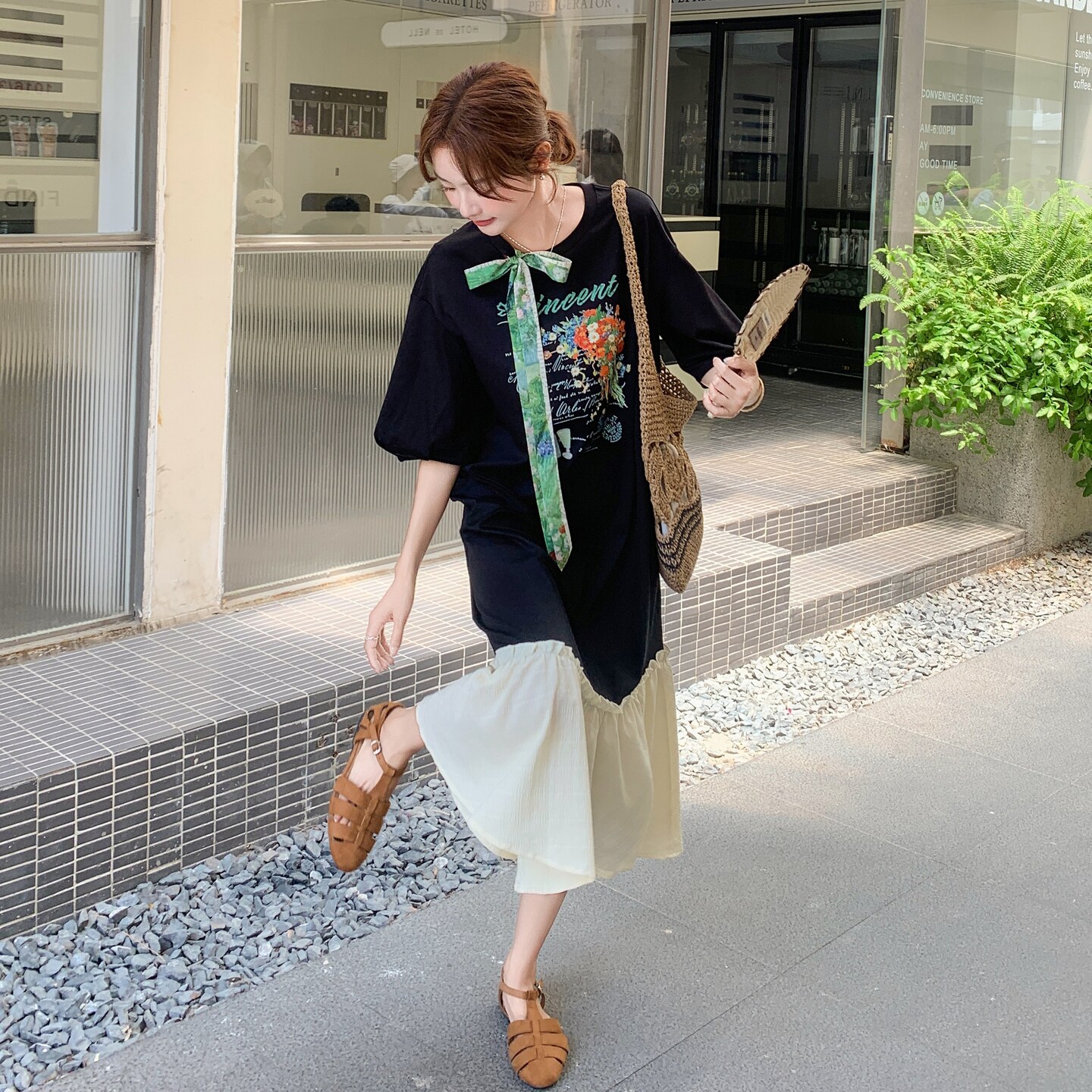 撞色拼接印花连衣裙女2025年夏季新款韩系慵懒风宽松休闲T恤长裙图片