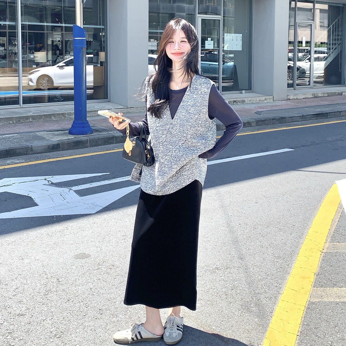 休闲减龄穿搭黑色套装女春秋超火好看高级感上衣马甲半身裙三件套,女装套装/套裙,艾艾淮淮