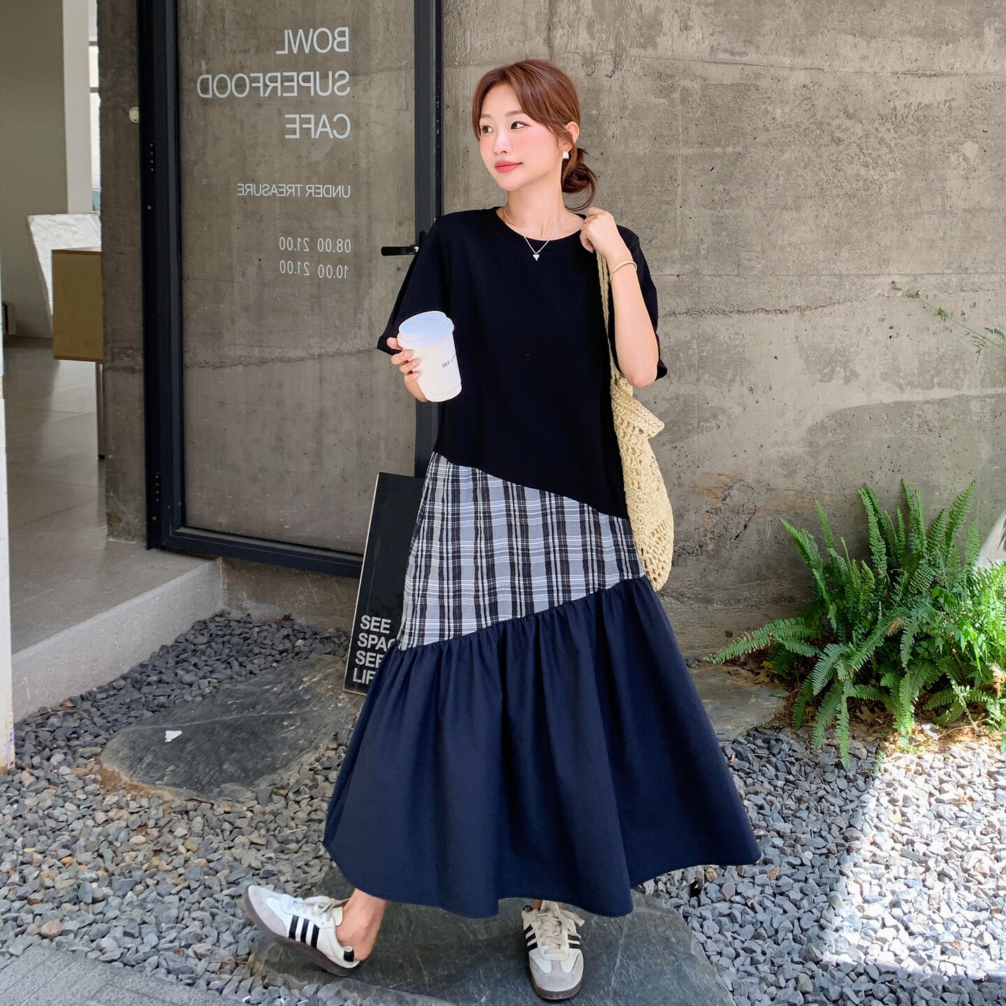 设计感格子拼接连衣裙女2025年夏季新款法式复古休闲减龄T恤长裙,女装连衣裙,艾艾淮淮