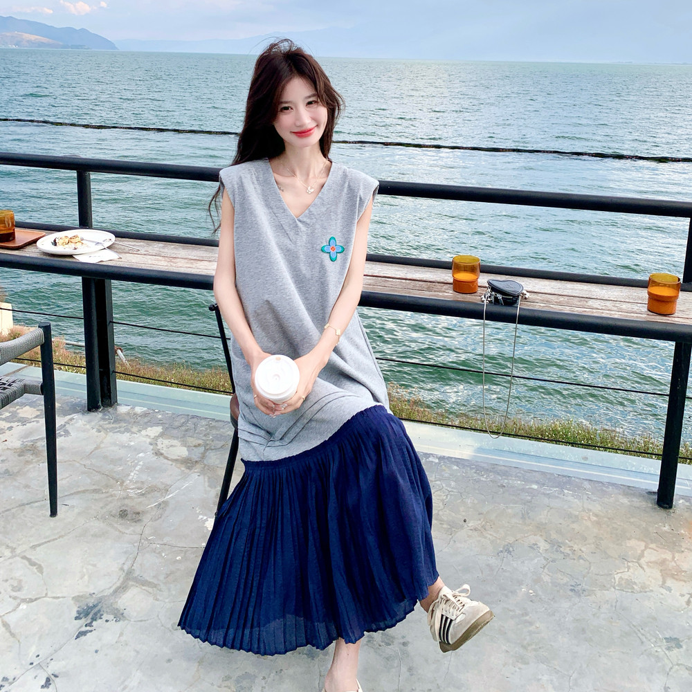 灰色超好看设计感网纱拼接无袖长裙夏季新款休闲显瘦鱼尾连衣裙女,女装连衣裙,艾艾淮淮