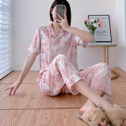 2025年新款冰丝睡衣女款夏季薄款开衫短袖长裤两件套装网红家居服