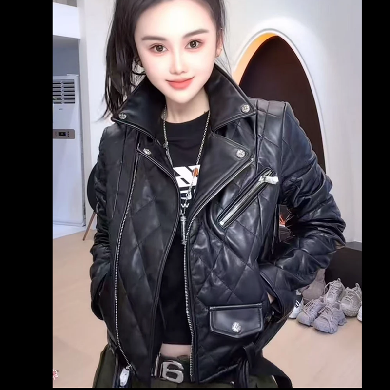 2025新款黑色机车风皮衣女菱格纹真皮外套高级感显瘦棉服加棉外套