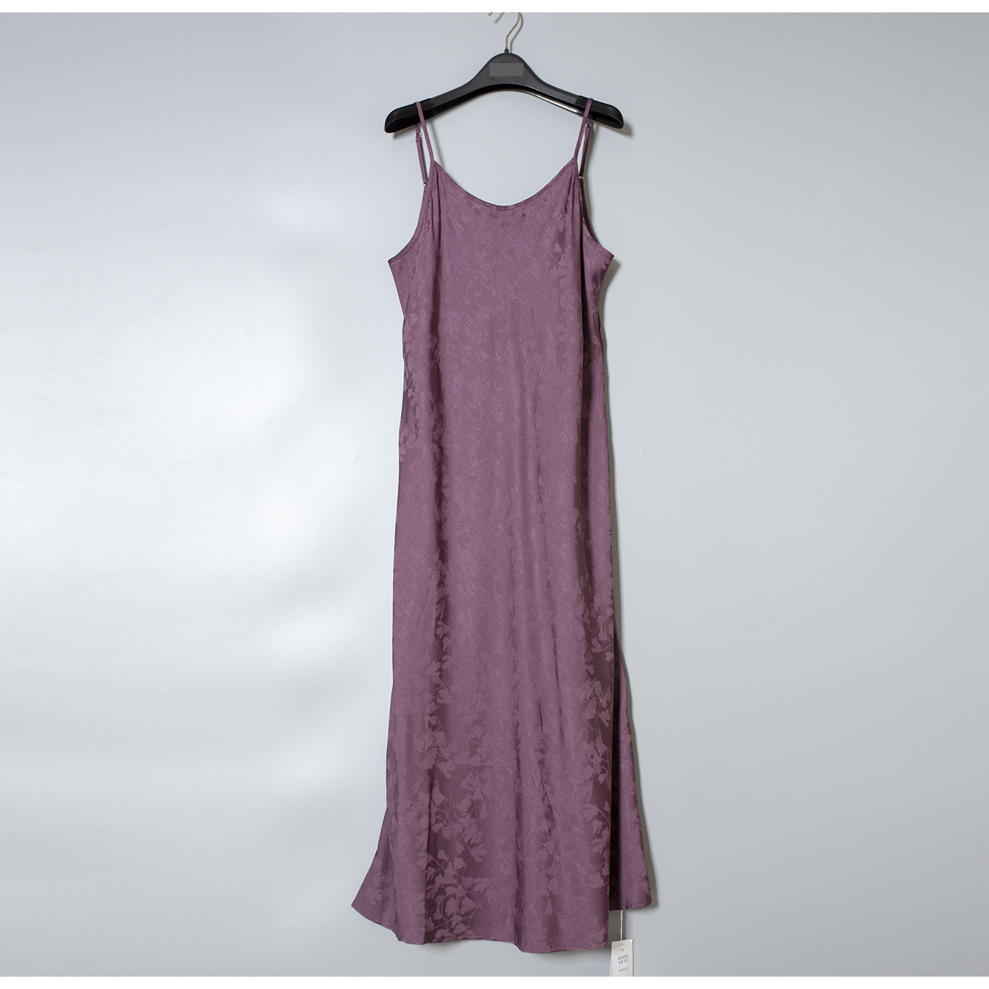 凯SBL大牌女装折扣正品品牌特卖休闲飘逸修身印花吊带长款连衣裙