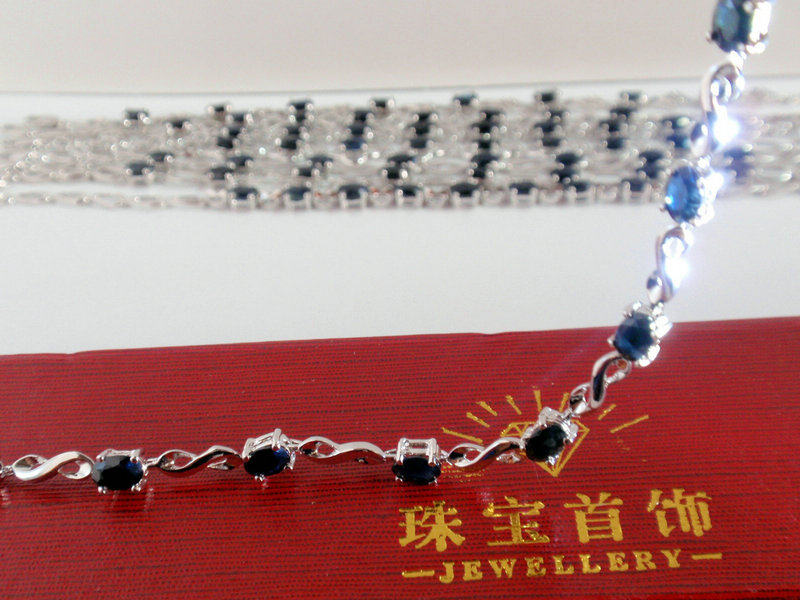 昌乐蓝宝晶体纯天然宝石925银镀白金镶嵌手链正品墨水蓝刻面蓝宝