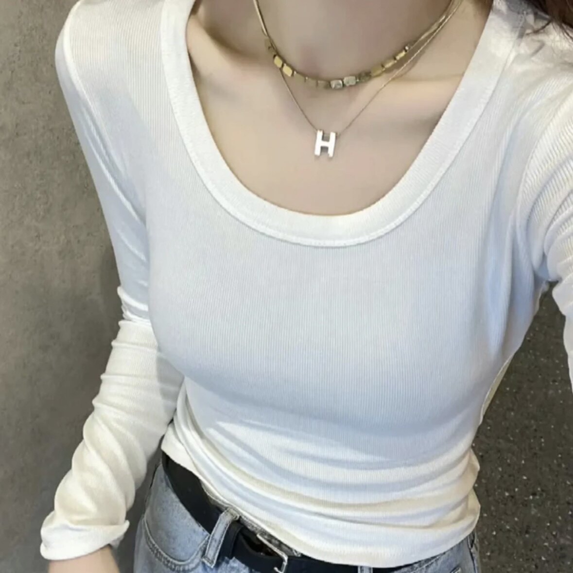 2023春秋款打底衫长袖t恤女修身显瘦百搭上衣秋冬内搭纯色U领体恤