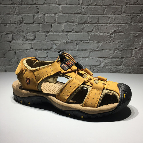 夏季休闲风透气磨砂牛皮徒步凉鞋