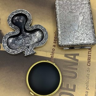 谢尔比家族同款三件套粉饼打火机浴血黑帮烟盒三叶草烟灰缸男复古