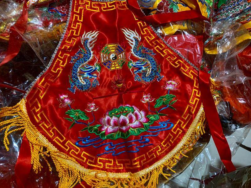 精品莲花肚兜绣品均码佛像肚兜哪吒肚兜莲花肚兜金童玉女童子