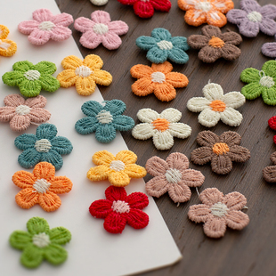 宽1.5cm彩色五叶毛线编织小花朵 服装装饰破洞牛仔裤修补贴辅料