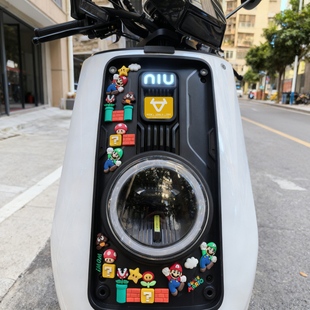 适用于小牛NXT/NLT电动车头内部改装铭牌贴纸立体软胶马里奥装饰